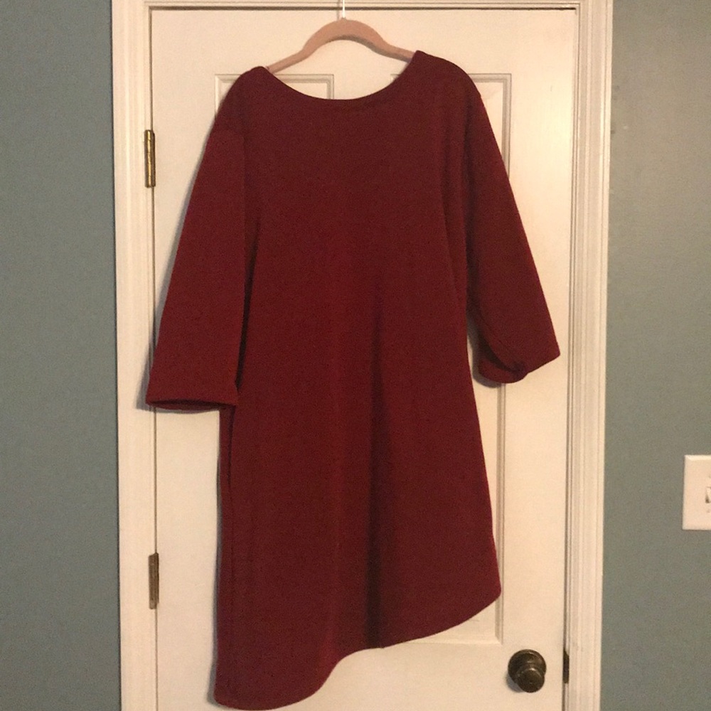 3/$15😀Red asymmetrical dress. Size 2xl.